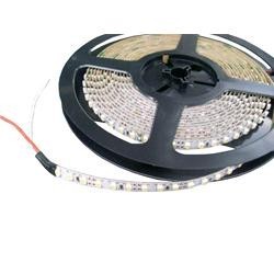 Striscia a led 9.6W 12V 5mt. (120 Led/mt.) Luce Bianca,